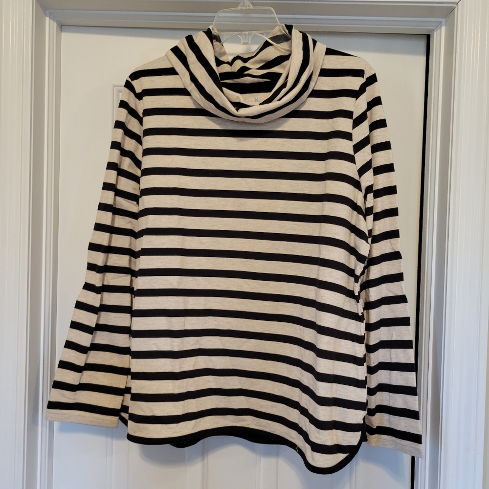 Cowl neck top